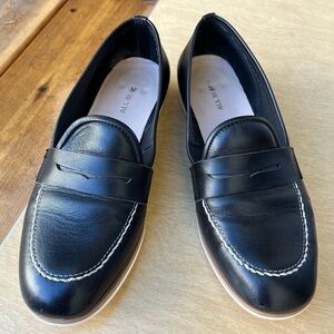 All Black Penny Loafers In Black Sz 38 EU/7.5 US